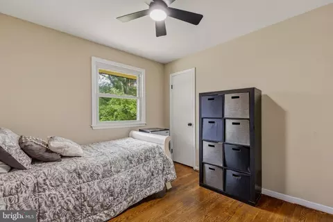 Bedroom - 3417 Canberra St, Silver Spring, MD 20904 photo 4 of 6