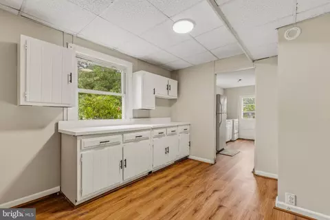 Entry Way - 3417 Canberra St, Silver Spring, MD 20904 photo 4 of 7
