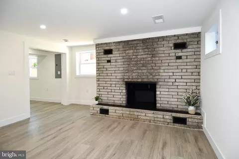 Living - 4008 Adams Dr, Silver Spring, MD 20902 photo 4 of 6