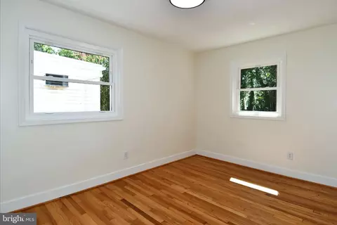 Bedroom - 4008 Adams Dr, Silver Spring, MD 20902 photo 6 of 9