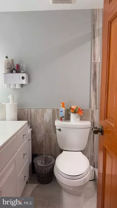 Bath - Undisclosed, Silver Spring, MD 20906 photo 4 of 6