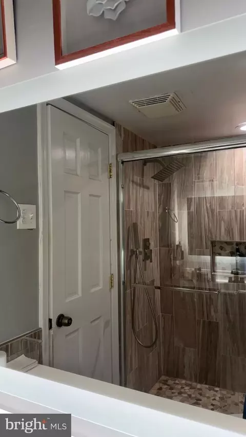 Bath - Undisclosed, Silver Spring, MD 20906 photo 2 of 6
