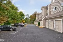 Exterior - 10809 Amherst Ave #A, Silver Spring, MD 20902 photo 2 of 2
