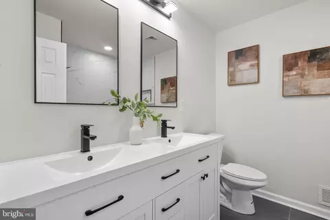 Bath - 13124 Cabinwood Dr, Silver Spring, MD 20904 photo 1 of 5