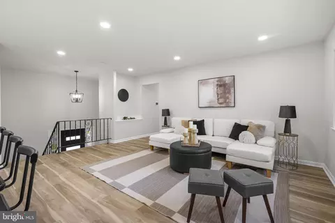 Living - 13124 Cabinwood Dr, Silver Spring, MD 20904 photo 1 of 5