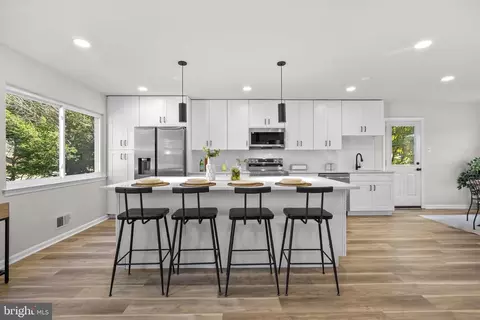Kitchen - 13124 Cabinwood Dr, Silver Spring, MD 20904 photo 2 of 5