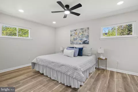 Bedroom - 13124 Cabinwood Dr, Silver Spring, MD 20904 photo 5 of 9