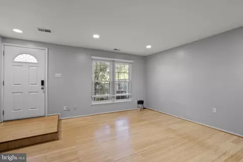 Living - 13109 Musicmaster Dr #87, Silver Spring, MD 20904 photo 1 of 6