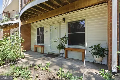 Exterior - 8910 16th St #8910, Silver Spring, MD 20910 photo 2 of 2