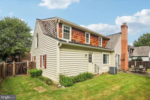 Exterior - 212 Bristol Downs Dr, Gaithersburg, MD 20877 photo 3 of 5