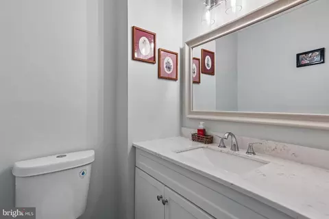 Bath - 13148 Kara Ln, Silver Spring, MD 20904 photo 1 of 7