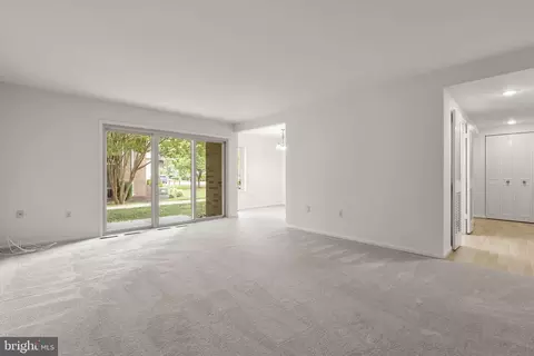 Living - 3352 Chiswick Ct #57-2H, Silver Spring, MD 20906 photo 1 of 4