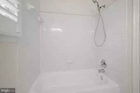 Bath - 234 Windridge Acres Ct, Silver Spring, MD 20905 photo 2 of 3