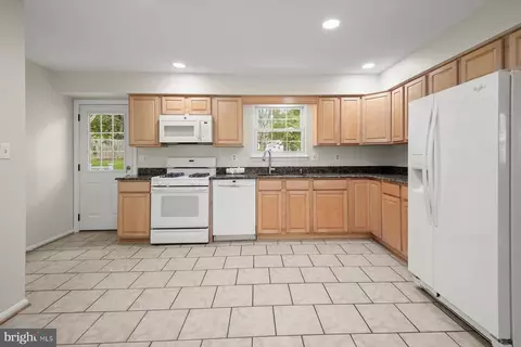 Kitchen - 234 Windridge Acres Ct, Silver Spring, MD 20905 photo 1 of 2