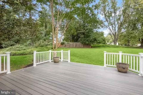 Exterior - 234 Windridge Acres Ct, Silver Spring, MD 20905 photo 10 of 16