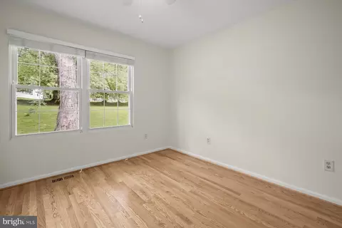 Bedroom - 234 Windridge Acres Ct, Silver Spring, MD 20905 photo 4 of 8