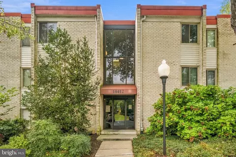 14412 Parkvale Rd #3, Rockville, MD 20853