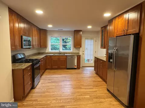 Kitchen - 10121 Greeley Ave, Silver Spring, MD 20902 photo 2 of 3