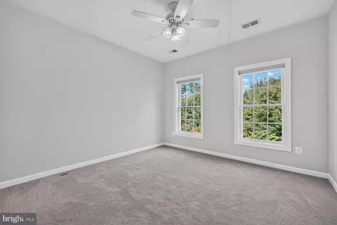 Bedroom - 90 Sharpstead Ln, Gaithersburg, MD 20878 photo 3 of 5