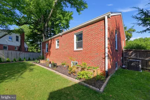 Exterior - 9107 Wire Ave, Silver Spring, MD 20901 photo 6 of 6