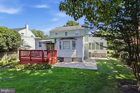 Exterior - 10010 Raynor Rd, Silver Spring, MD 20901 photo 6 of 8