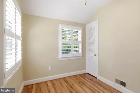 Bedroom - 10010 Raynor Rd, Silver Spring, MD 20901 photo 4 of 6