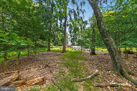 Exterior - 13904 Overton Ln, Silver Spring, MD 20904 photo 22 of 28