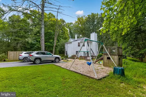 Exterior - 13904 Overton Ln, Silver Spring, MD 20904 photo 10 of 28