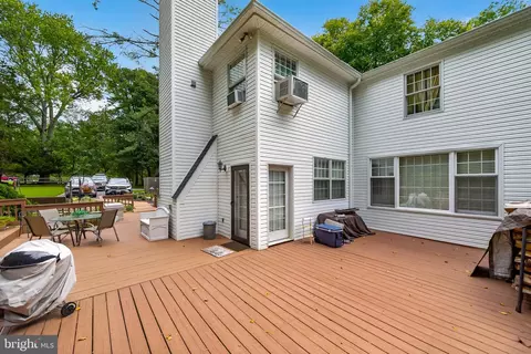 Exterior - 13904 Overton Ln, Silver Spring, MD 20904 photo 9 of 28