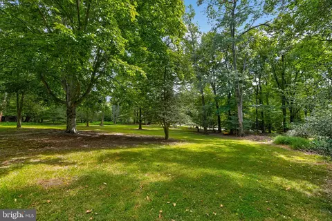 Exterior - 13904 Overton Ln, Silver Spring, MD 20904 photo 24 of 28