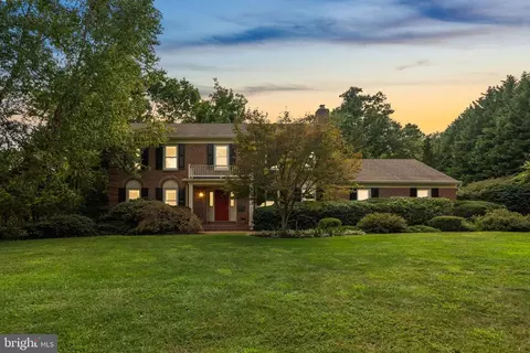 Exterior - 1338 Excaliber Ln, Sandy Spring, MD 20860 photo 2 of 10