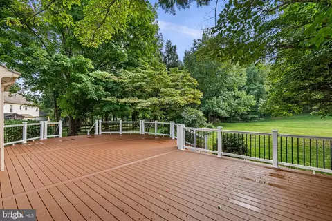 Exterior - 1338 Excaliber Ln, Sandy Spring, MD 20860 photo 5 of 10