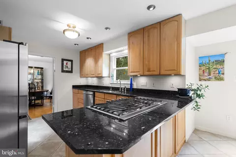 Kitchen - 1338 Excaliber Ln, Sandy Spring, MD 20860 photo 2 of 3