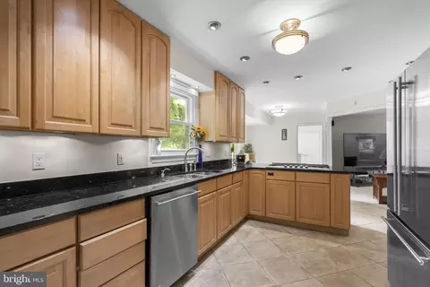 Kitchen - 1338 Excaliber Ln, Sandy Spring, MD 20860 photo 1 of 3