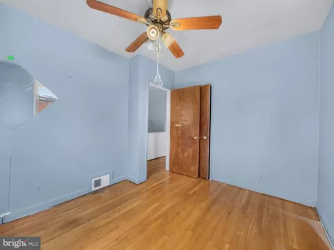 Bedroom - 1003 Osage St, Silver Spring, MD 20903 photo 12 of 14