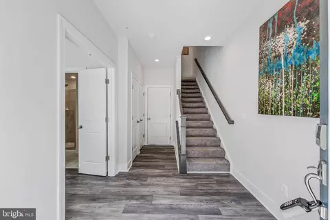 8269 Front Loop, Rockville, MD 20855