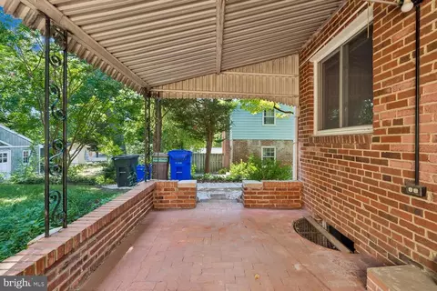Exterior - 11917 Centerhill St, Silver Spring, MD 20902 photo 5 of 16