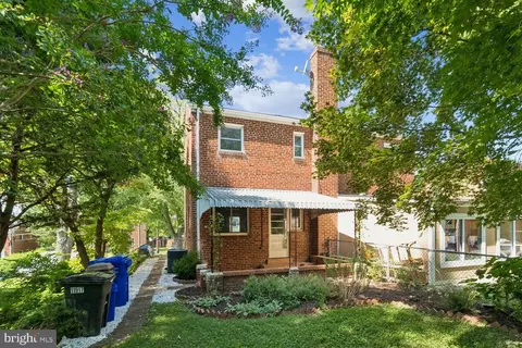 Exterior - 11917 Centerhill St, Silver Spring, MD 20902 photo 8 of 16