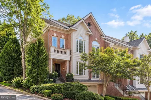 5807 Madaket, Bethesda, MD 20816
