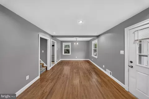 Living - 2712 Newton St, Silver Spring, MD 20902 photo 1 of 5