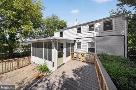 Exterior - 2712 Newton St, Silver Spring, MD 20902 photo 5 of 12