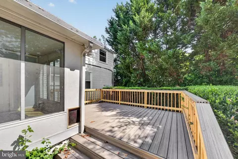 Exterior - 2712 Newton St, Silver Spring, MD 20902 photo 7 of 12
