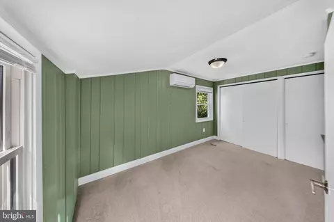 Bedroom - 2712 Newton St, Silver Spring, MD 20902 photo 5 of 7