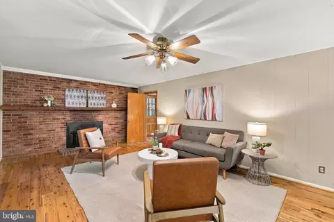 Living - 12504 Davan Dr, Silver Spring, MD 20904 photo 5 of 7
