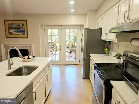 Kitchen - 19 Casino Ct, Silver Spring, MD 20906 photo 2 of 2
