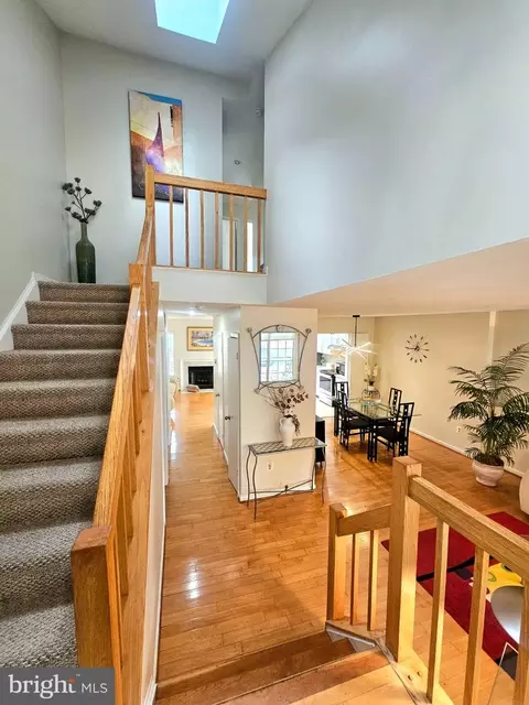 Entry Way - 19 Casino Ct, Silver Spring, MD 20906 photo 1 of 2