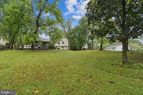Exterior - 1405 Mullins St, Silver Spring, MD 20904 photo 3 of 15