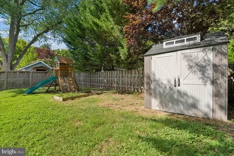 Exterior - 1623 Belvedere Blvd, Silver Spring, MD 20902 photo 4 of 7