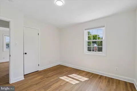 Bedroom - 1623 Belvedere Blvd, Silver Spring, MD 20902 photo 5 of 7