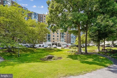 Exterior - 15101 Interlachen Dr #1-1024, Silver Spring, MD 20906 photo 4 of 12